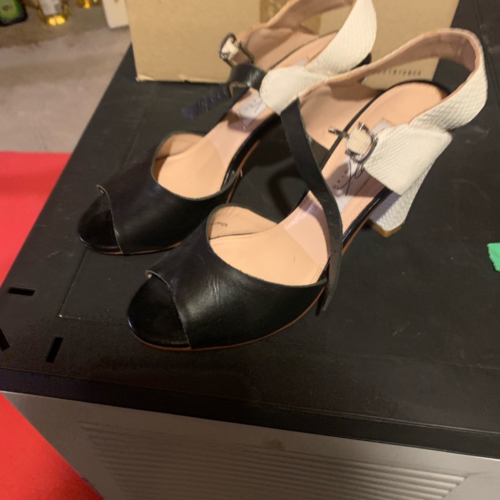 MID HEELS GENUINE LEATHER
